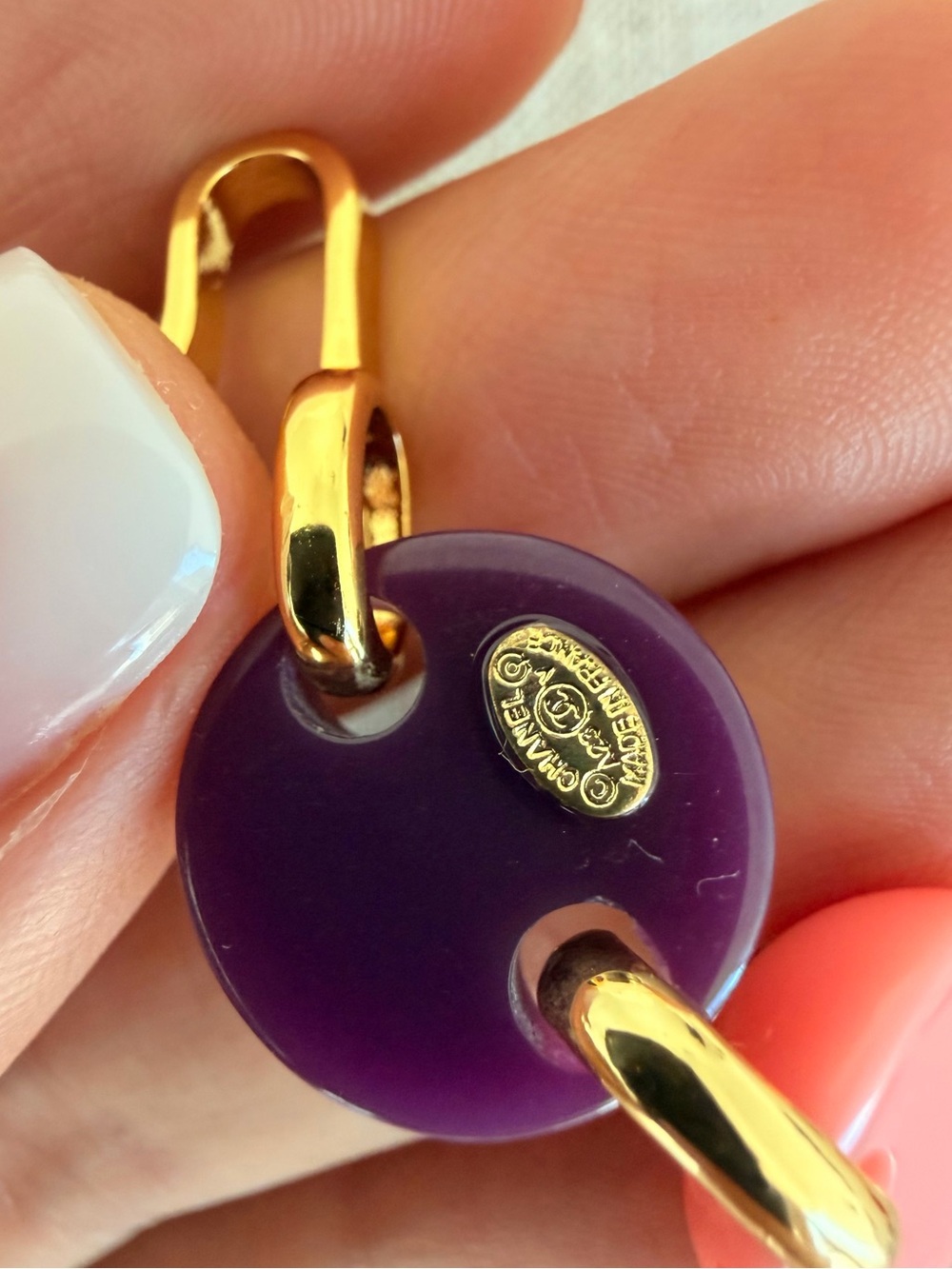 🍭CHANEL Multicolor Button Link Necklace with Gold-Tone Hardware🍭 - Picture 8 of 12